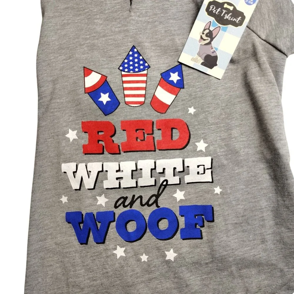 Red White And Woof Patriotic Size XL Gray With Graphic Dog T-Shirt